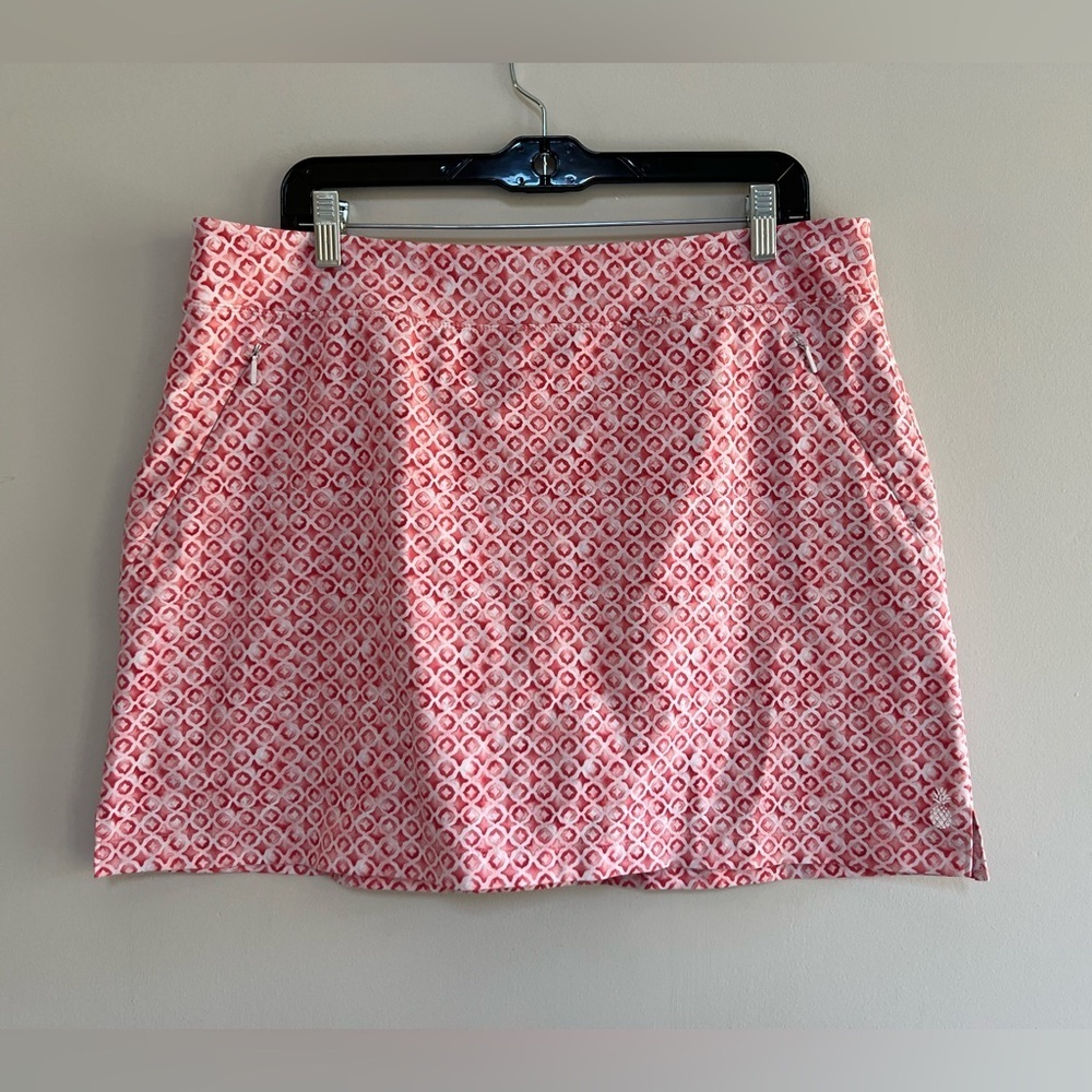 Tommy Bahama Islandzone Geometic Watercolor Print Skort in Pink, size L